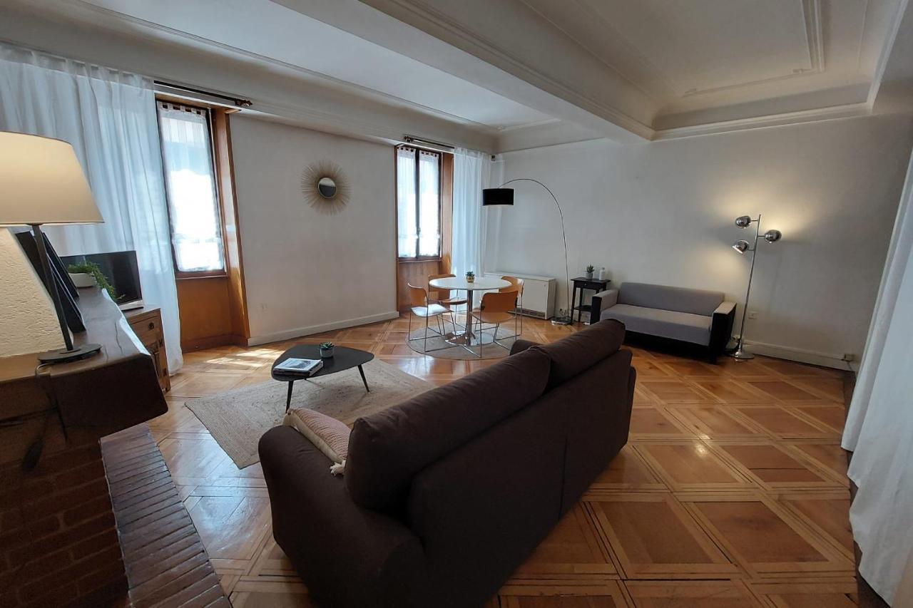Le Vintage - Appartement En Plein Coeur De La Vieille Ville Annecy Kültér fotó